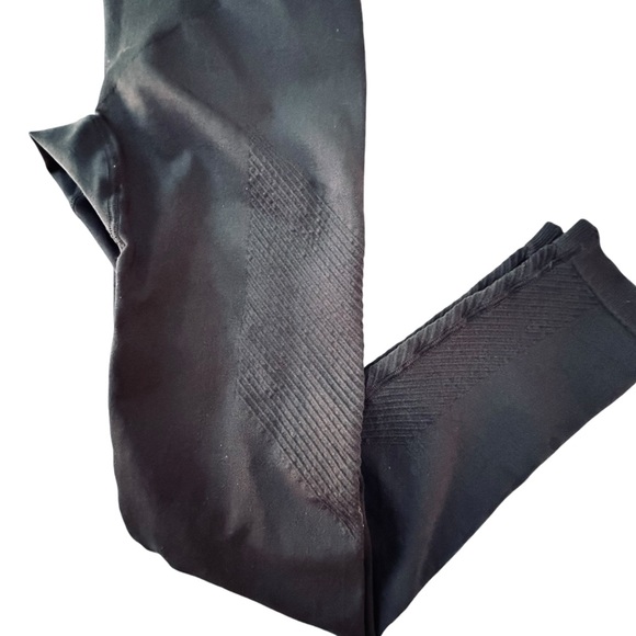 Craft Black M/L Leggings Athletic Mid Weight Stretch Workout Running Jogging - Picture 9 of 9